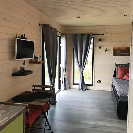 La Roulotte - Tiny House 150m De La Portbail